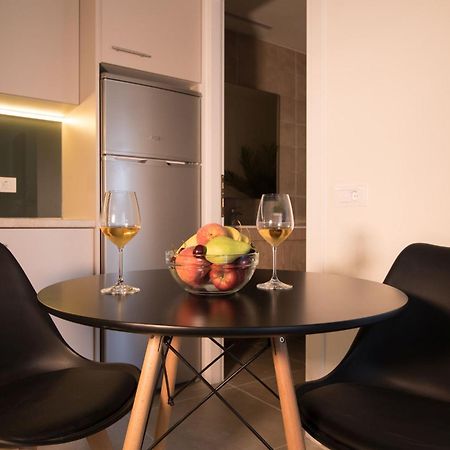 Lodge Modern Apartments, In Kalamaki Centre Pokoj fotografie