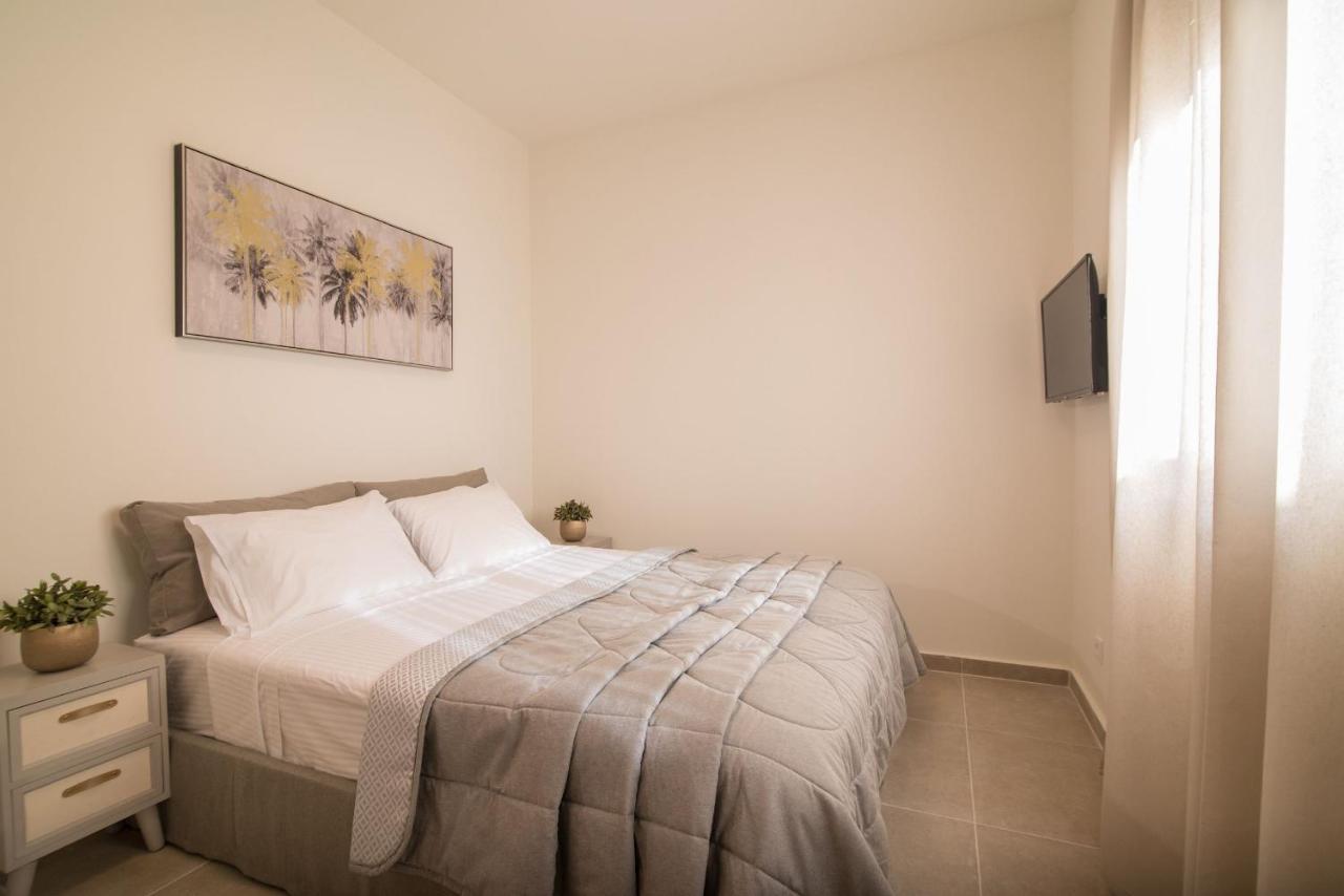 Lodge Modern Apartments, In Kalamaki Centre Pokoj fotografie